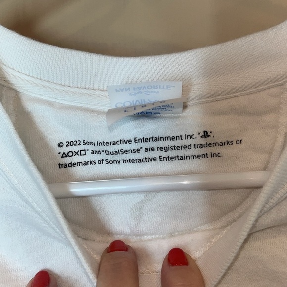 Play Station controller guide sweatshirt/ preowned size large 2022 - Picture 4 of 9